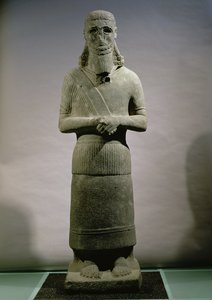 Socha zasvěcená bohu Haddad-Yishi (čedič) (podrobnosti viz 110889)
