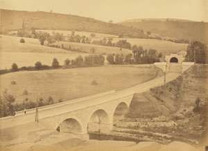 Viadukt přes řeku Rhims u Hôpitalu