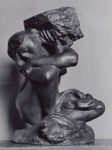Padlá karyatida nesoucí svůj kámen od Auguste Rodin