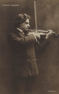 Ferencz Hegedus , maďarský houslista od Austrian Photographer