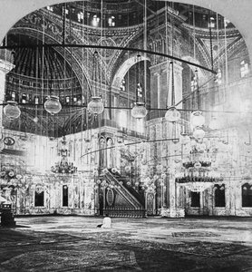 Interiér, mešita Muhammada Aliho, Káhira, Egypt, 1899
