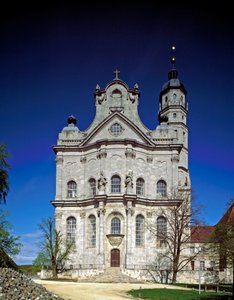 Pohled na fasádu kláštera od architekta Johanna Balthasara Neumanna (1687-1753) Neresheim, Německo