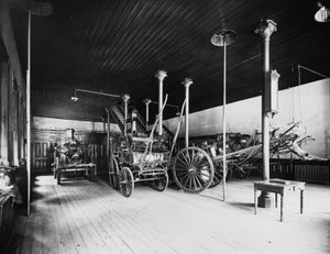 Engine House č. 40, Chicago, Illinois, USA, cca 1905 (černobílá fotografie) od Barnes and Crosby