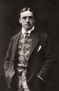 John Martin-Harvey 1863-1944, anglický herec, začátek 20. století.