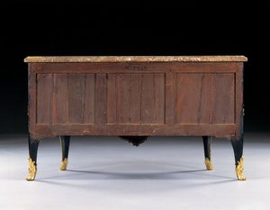 Commode, cca 1745 (japonský lak namontovaný na ormolu a ebonizované dřevo)