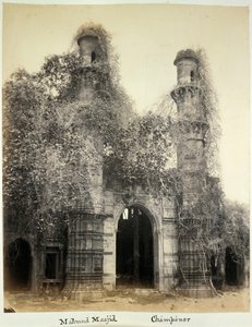 Mahmud Masjid (Nagina Masjid), Champaner, kolem roku 1875 (černobílá fotografie) od British Photographer