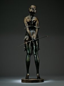 The Riding Crop, cca 1925 (bronz) (viz také 940322) od Bruno Zach