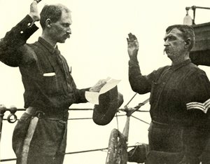 Poručík Lewis Reenlisting Thomas Dixon, španělsko-americká válka, 19. června 1898, 1899.