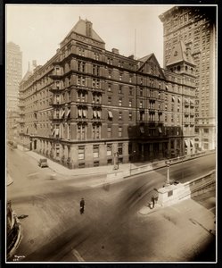 The Murray Hill Hotel, Park Avenue a 40th Street, New York, 1919 (stříbrný želatinový tisk) od Byron Company