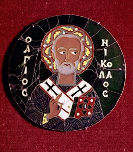 Byzantské umění: zobrazení svatého Mikuláše z Myry (nebo Bari) (4. století) (byzantské umění: zobrazení svatého Mikuláše z Bari) E-mail 10. století (Smalt od Byzantine