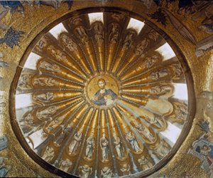 Turecko, Istanbul, kostel svatého Spasitele v Chora (Svatý Spasitel-in-Chora) (Kariye Camii). Jižní kupole narthexu s Kristem uprostřed. Byzantské umění realizované v letech 1315 až 1321. od Byzantine