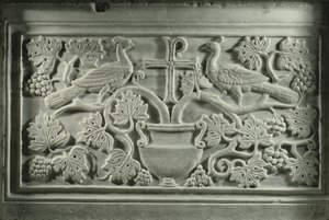 Pávi a vinná réva (mramor) od Byzantine School