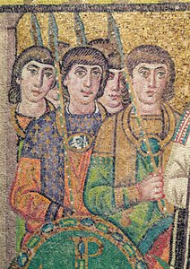 Stráže v Justinianově apartmá (mozaika) (detail 244979) od Byzantine School