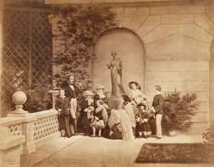 Portrét královské rodiny v Osborne House, 1857 (sépiová fotografie) (viz 195000)