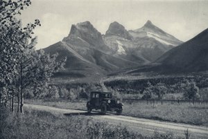Kanadské Skalisté hory: (čb fotografie): Tři sestry, Banff (čb fotografie) od Canadian Photographer