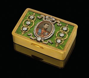 Císařská prezentační tabatěrka s akvarelem na slonovinové miniaturě císaře Mikuláše II. 1890 (zlato a gilošovaný smalt, akvarel na slonovině)