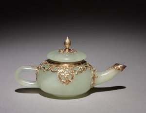 Miniaturní čajová konvice, kolem roku 1896 od Carl Fabergé