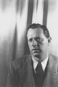 Erskine Caldwell (1903-87) 1938 (želatinový stříbrný tisk)