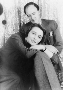 Patricia Neal s Roaldem Dahlem od Carl Van Vechten