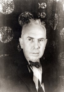 Theodore Dreiser (1871-1945) 8. listopadu 1933 (želatinový stříbrný tisk) od Carl Van Vechten
