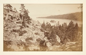 Čtyři železniční scény a čtyři pohledy na jezero Tahoe: Emerald Bay, Lake Tahoe od Carleton E. Watkins