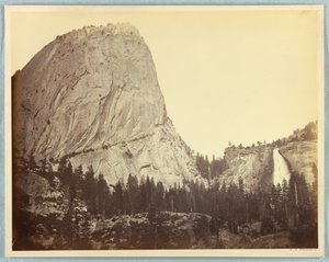 Mount Broderick, Nevada Falls, 700 stop, Yosemite od Carleton E. Watkins