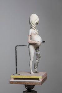 Degas Doll 1, 2017 (malovaná pryskyřice, ocel, dřevo)