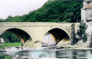 Most přes řeku Allan, Bridge-of-Allan, Stirling, 1926.