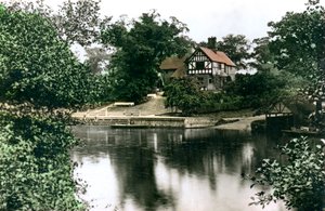 Řeka Dee v Chesteru, Cheshire, 1926. od Cavenders Ltd