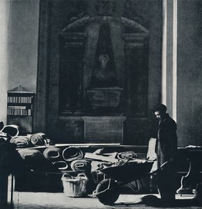 St. Mary-le-Bow po prvním blesku. Nyní je zničen, 1941 od Cecil Beaton