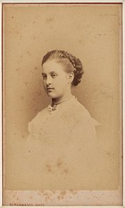 Olga Constantinovna de Russie - Portrét velkovévodkyně Olgy Constantinovny z Ruska (1851-1926) par Bergamasco, Charles (Karl) (1830-1896). Fotografie od Charles Bergamasco
