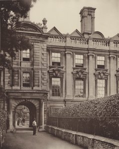 Clare College, Cambridge od Charles Latham