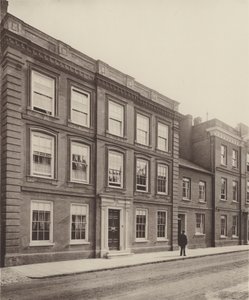 Dům ve Farnhamu, Surrey od Charles Latham