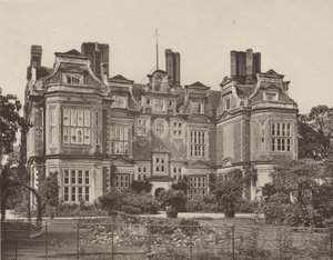 Swateley Hall, Uxbridge, zahradní fronta od Charles Latham