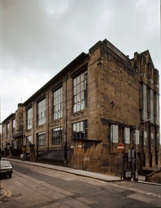 Pohled na Školu výtvarných umění navrhl architekt Charles Rennie Mackintosh (1868-1928) od Charles Rennie Mackintosh