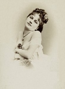 Portrét herečky Henriette Victoire Drouard (1851-1923). od Charles Reutlinger