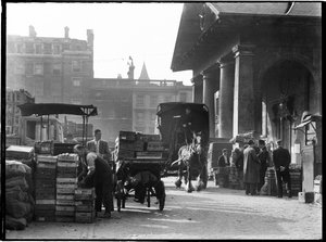 Covent Garden, City of Westminster, Greater London Authority, 30. léta 20. století. od Charles William Prickett