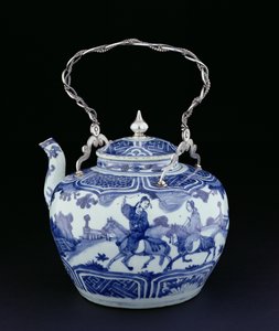 Čínská konvice s evropským uchem, přechodné období, cca 1640 (porcelán se stříbrem)
