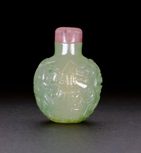 Láhev na šňupací tabák z jadeitu, cca 1780-1850 (nefrit) od Chinese School