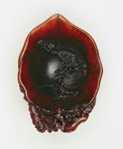 Libation cup, období Qianlong 1736-95 (vyřezávaný roh nosorožce) (viz 142653-5 & 142692) od Chinese School