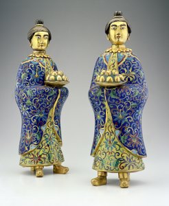 Pár obsluhujících, období Qianlong, 1736-95 (cloisonne enamel) od Chinese School