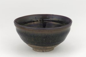 Čajová mísa ve stylu nádobí Jian, Nanping, provincie Fujian, dynastie Southern Song nebo Yuan, 13.-14. století (keramika)