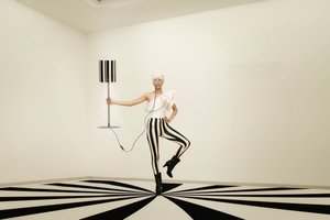 Výrazný pruhovaný styl od Christine von Diepenbroek