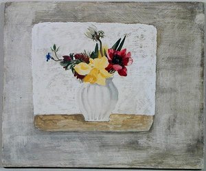 Jarní květiny v bílé nádobě, kolem roku 1930