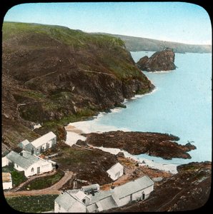 Kynance Cove and village, Cornwall, konec 19. nebo začátek 20. století. od Church Army Lantern Department