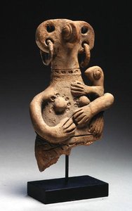Postava držící dítě, pozdní doba bronzová, cca 1300 př. n. l. (terakota) od Cypriot Cypriot