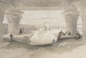 Portikus chrámu v Edfu