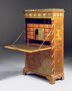Neoklasicistní sekretář a abattant, kolem roku 1775 (klen na ormolu, tis otřepaný, mořené tulipánové dřevo a intarzie) viz také 491918-20)
