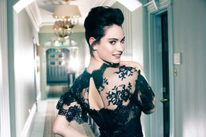 Lily (foto) od Diana Gomez