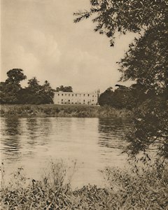 Fair Thames Washes the Reedy Banks Autor Syon House, c1935. od Donald McLeish